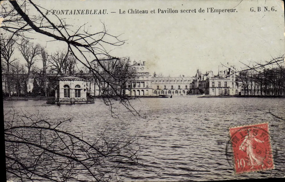 Fontainebleau — Schloss und Geheimes Pavillon des Kaisers — G.B.N.6. - Vorderseite