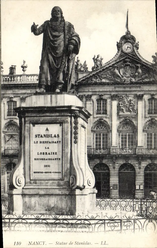 Nancy — Estátua de Stanislas — LL. - Frente