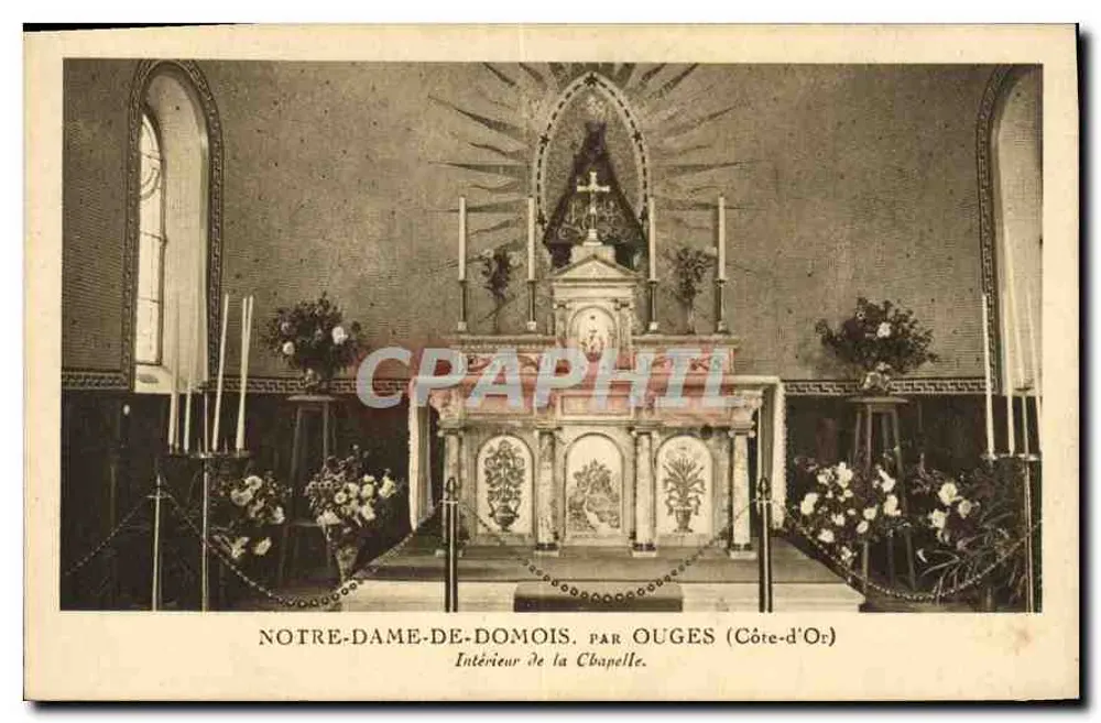 Notre-Dame-de-Domois — Interior da capela — por Ouges (Côte-d'Or) - Frente