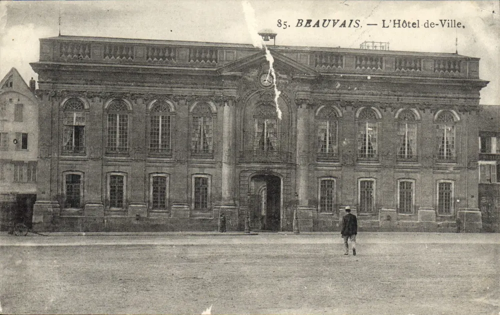 Beauvais — O Hotel de Ville — Editor: Beauvais, n° 85 - Frente
