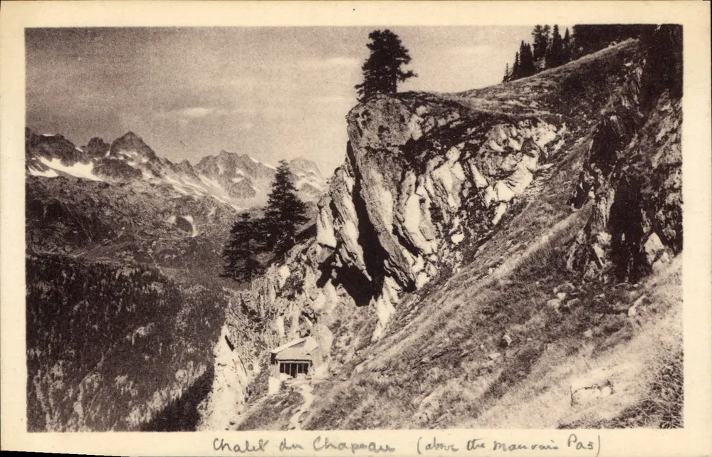 Chalé do Chapéu — acima do Maurai Pas — G. Tairras, Chamonix-Mont-Blanc - Frente