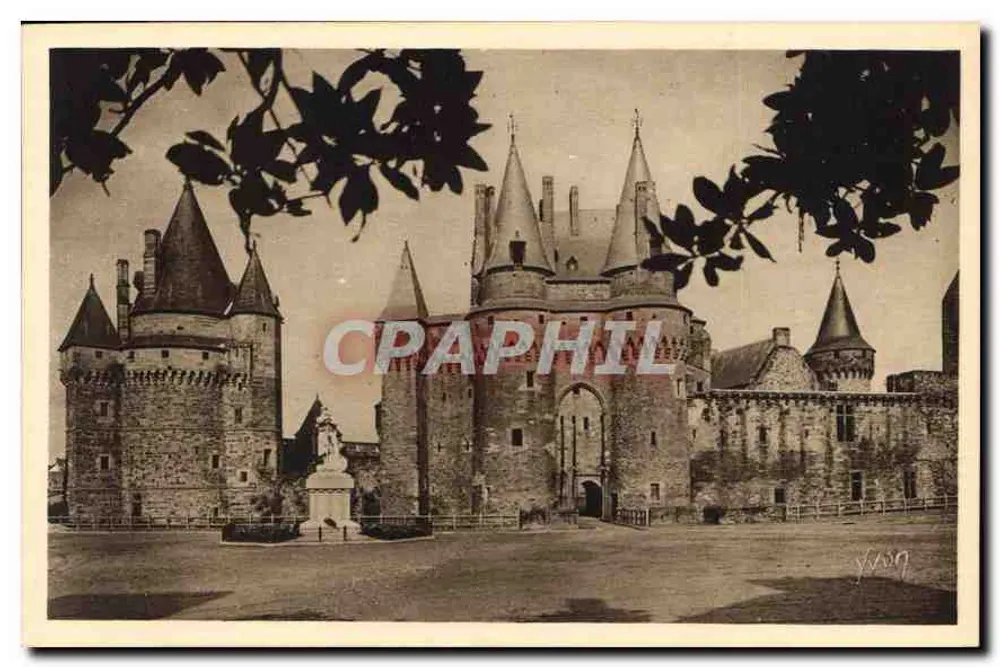 Châtelet em Vitré — Bretagne — Edições de Arte YVON - Frente