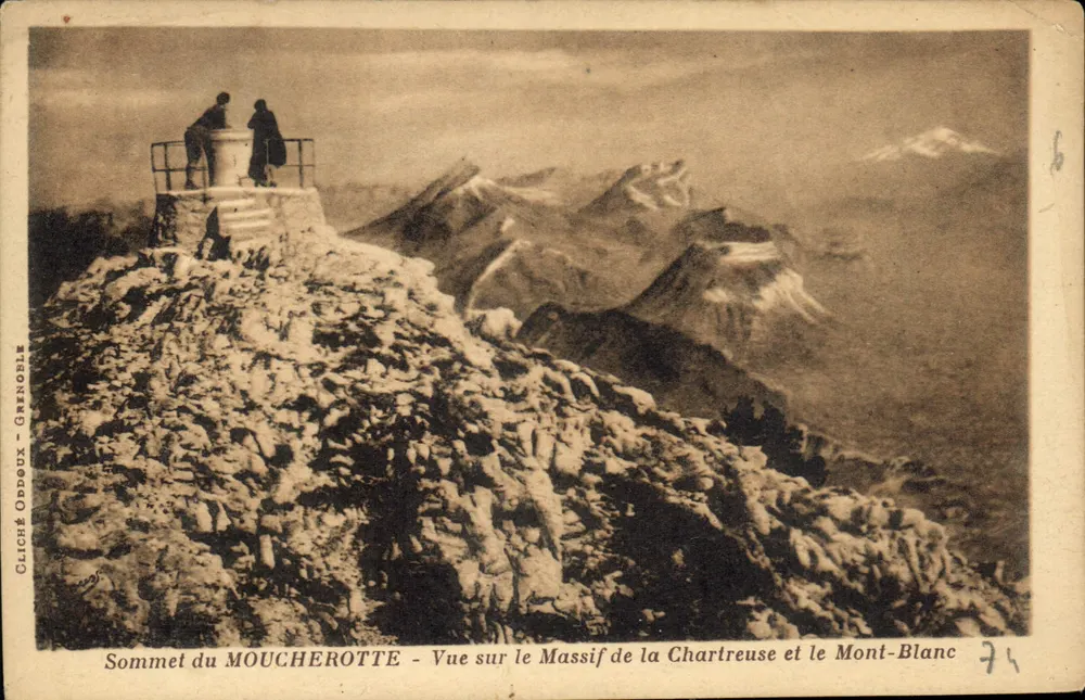 Gipfel des MOUCHEROTTE — Blick auf das Massiv der Chartreuse und den Mont-Blanc — Cliché Oddoux - Grenoble - Vorderseite