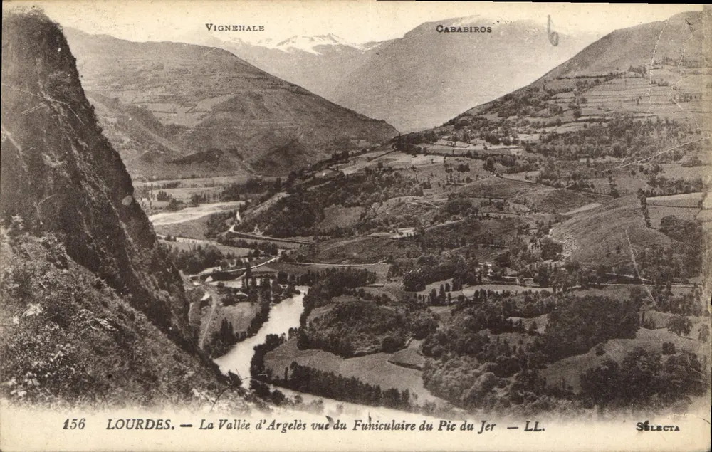 Ausblick auf das Tal von Argelès vom Pic du Jer Funicular — Lourdes — Selecta 156 - Vorderseite