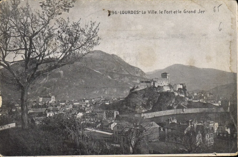 Lourdes — Die Stadt, das Fort und der Grand Jer — Verlag P96 - Vorderseite