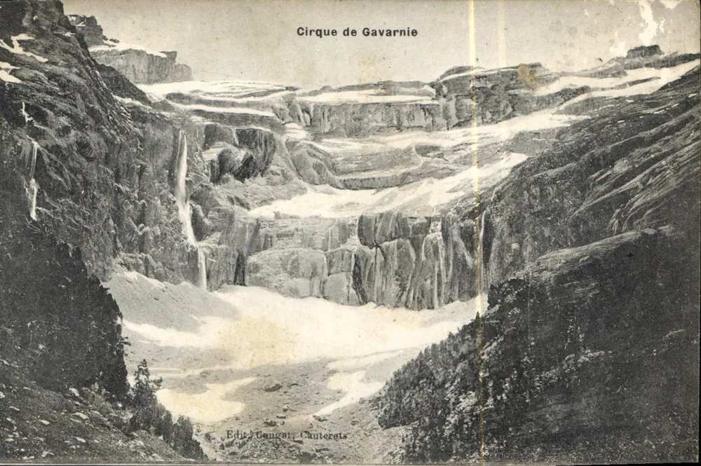 Cirque de Gavarnie — vista panorâmica — Editor Gougez, Cauterets - Frente