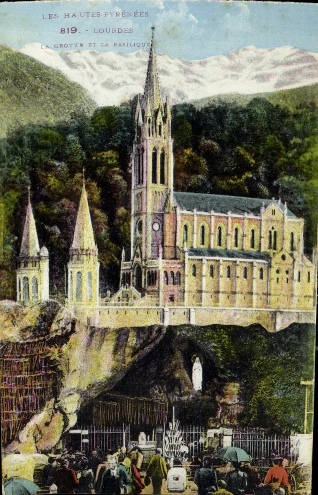 Lourdes — La Grotta e la Basilica — Fotocromica Labouche Frères Toulouse n°819 - Recto