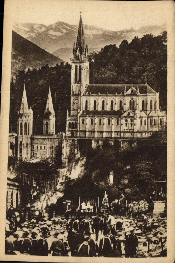 Lourdes — Basílica e Gruta — Edição E. Quinlan Lourdes - Frente