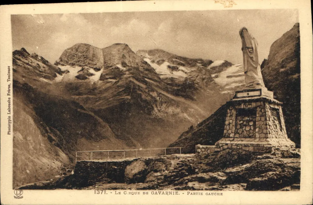 O Circo de Gavarnie - Parte esquerda — Fototipia Labouchu Frères, Toulouse, n° 1371 - Frente