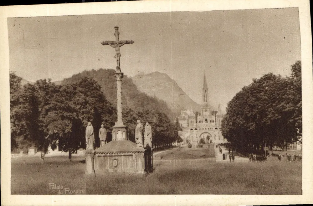 Calvário Bretão e Esplanada — Lourdes — Edição do Palácio do Rosário - Frente