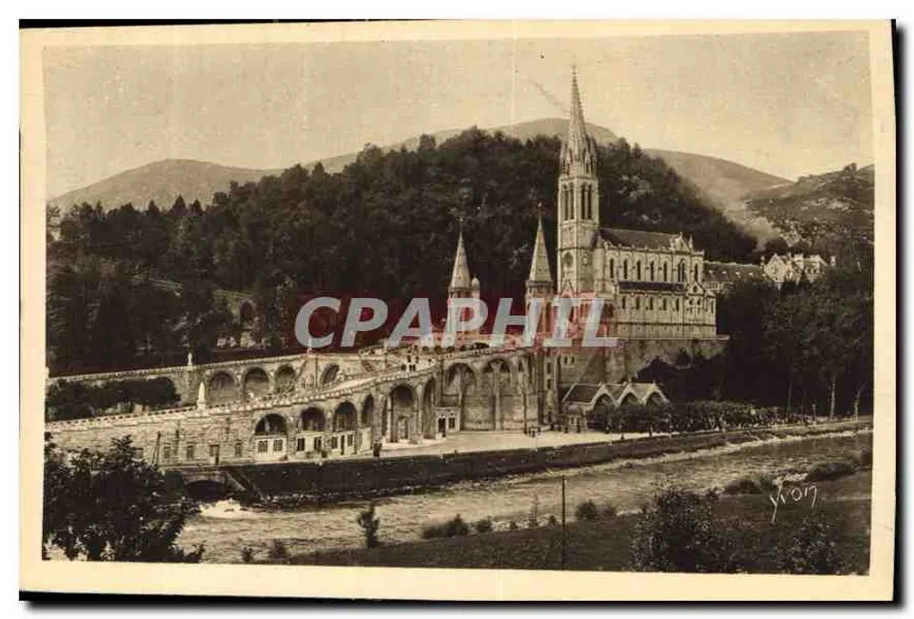 Lourdes — A Basílica — Edição de Arte YVON - Frente