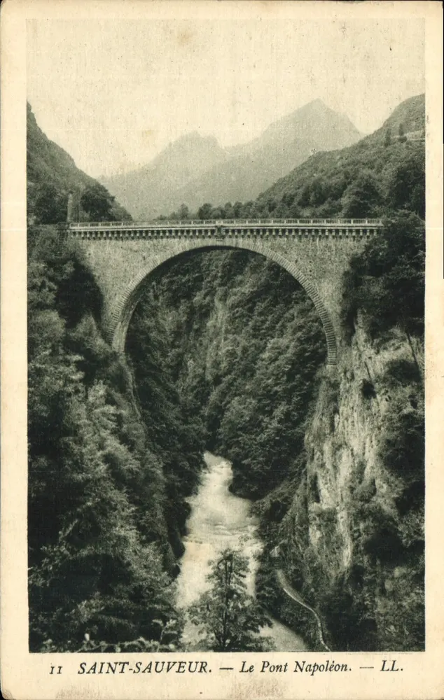 Saint-Sauveur — O Ponte Napoléon — LL. - Frente