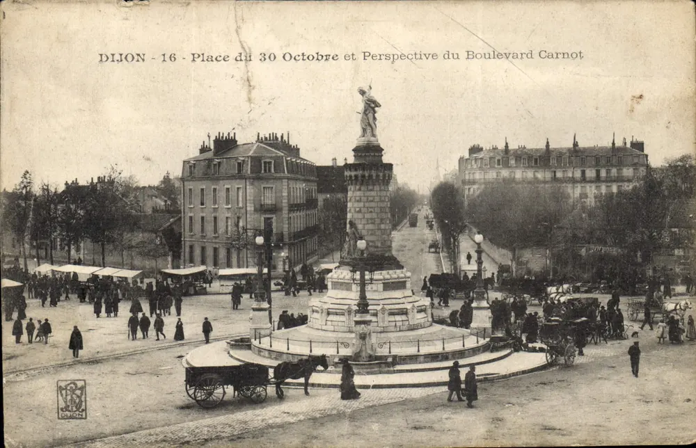 Dijon — Place du 30 Octobre et Perspective du Boulevard Carnot — éditeur Dijon - Frente