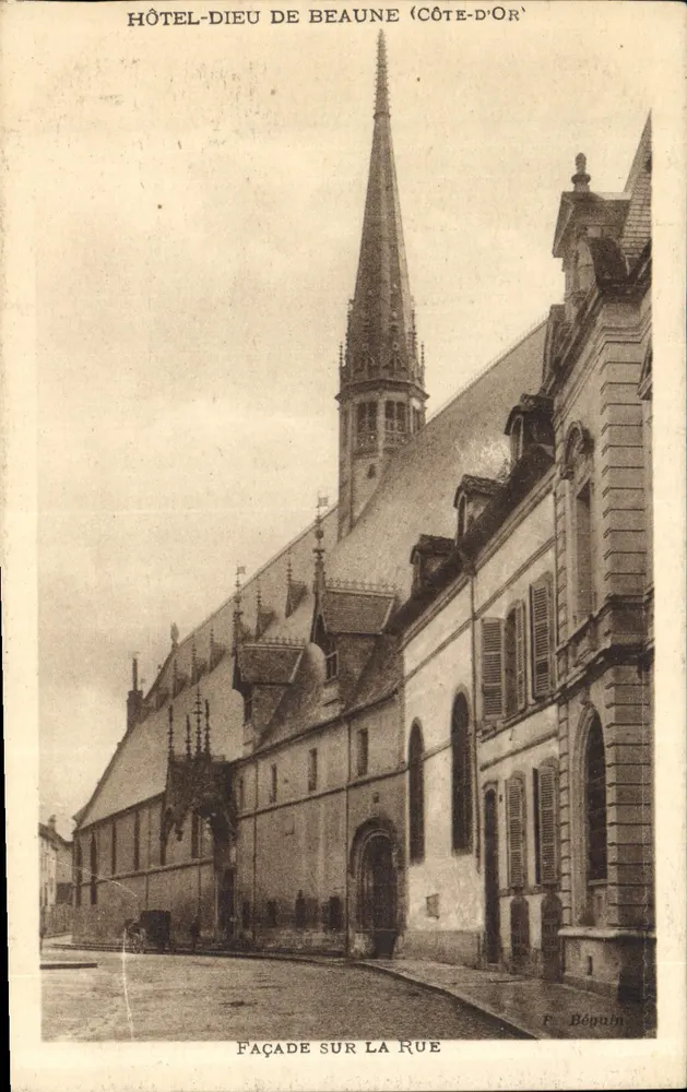 Hôtel-Dieu de Beaune — Fassade an der Straße — Verlag F. Bépuin - Vorderseite