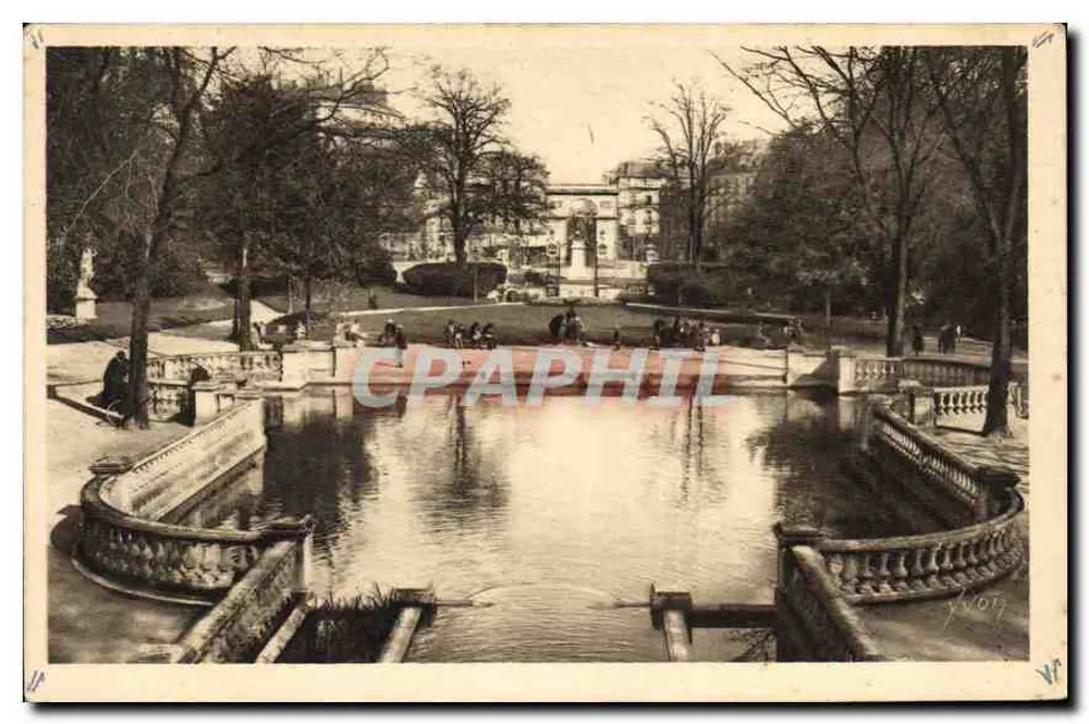 Schloss des Wassers und Place d'Arcy — Dijon (Côte-d'Or) — Éditions d'Art Yvcon - Vorderseite