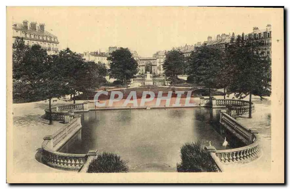 Jardim do Square Darcy — Dijon — editor Lévy, Paris - Frente