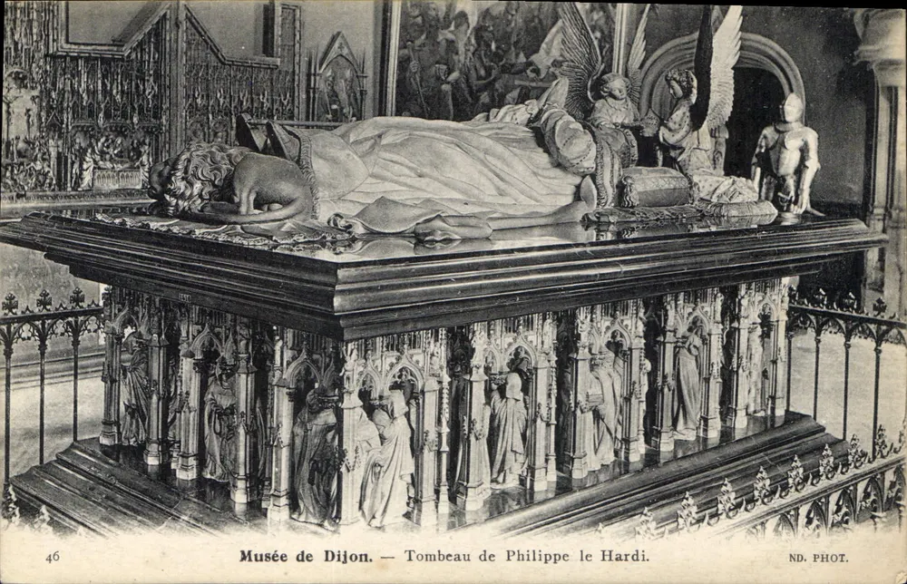 Museu de Dijon — Túmulo de Filipe o Valente — ND. PHOT. - Frente