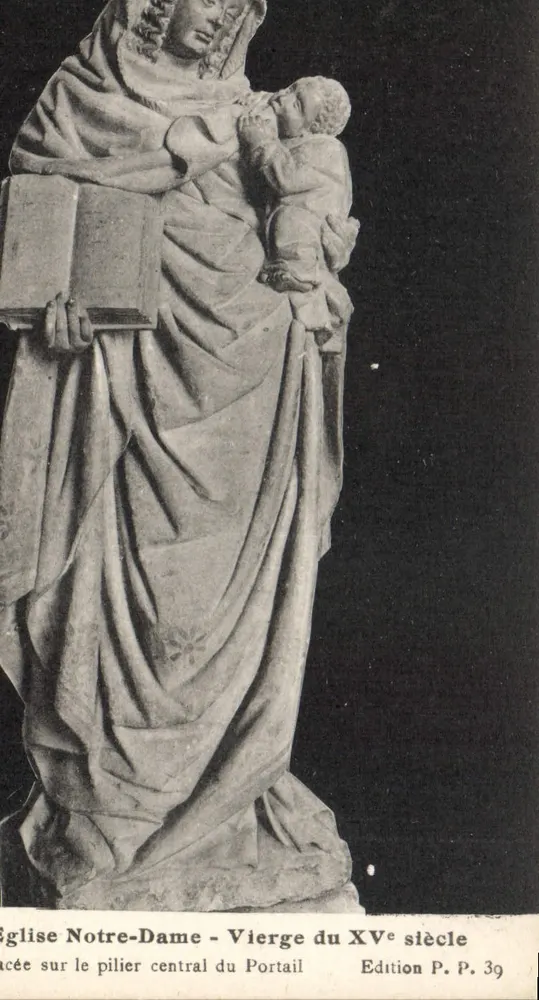 Igreja de Nossa Senhora — Virgem do Século XV — Estátua no pilar central da porta — Edição P. P. 39 - Frente