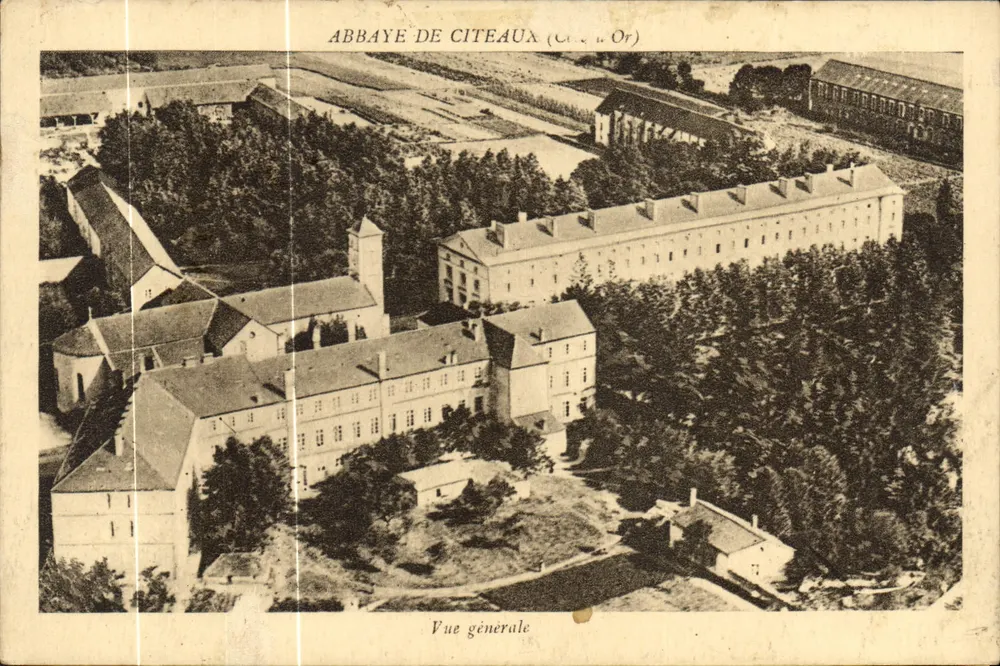Abadia de Cîteaux — Vista geral — (Côte-d'Or) - Frente