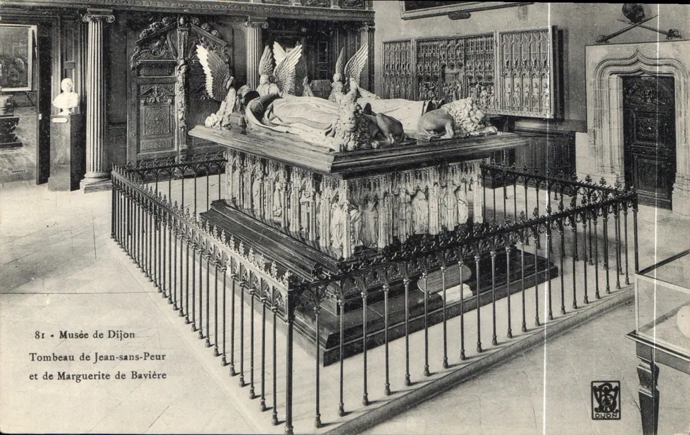 Túmulo de Jean-sans-Peur e Marguerite de Bavière — Museu de Dijon — editor ONOR - Frente