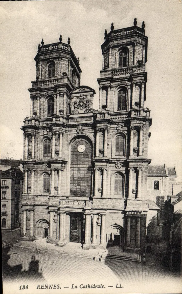 Rennes — A Catedral — LL. 154 - Frente