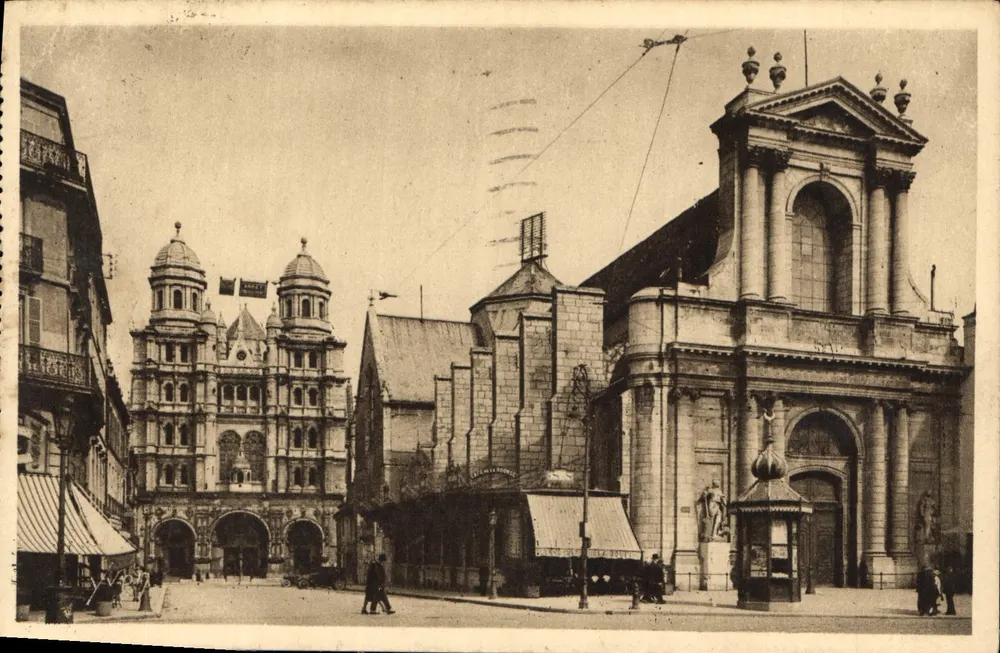 Dijon - Bolsa do Comércio e Igreja de São Martinho — Les Éditions d'Art YVO, Paris - Frente