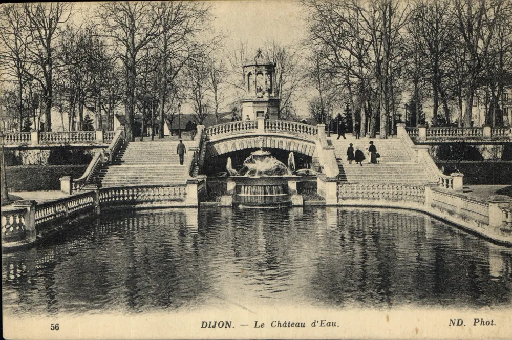 Dijon — O Castelo da Água — ND. Fot. n°56 - Frente