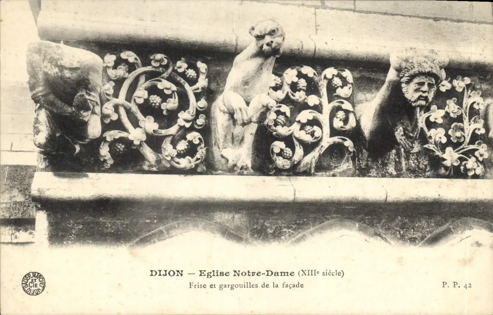 Dijon — Kirche Notre-Dame (13. Jahrhundert) — Fries und Wasserspeier der Fassade — P.P. 42 - Vorderseite
