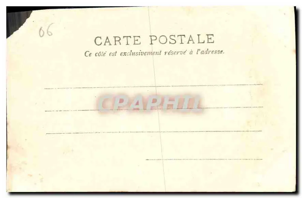 CANNES — Place de l'Hôtel-de-Ville — Maillan, édit. - Verso