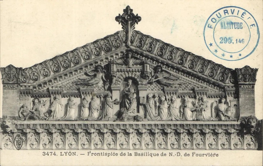 Lyón — Frontispício da Basílica N.-D. de Fourvière — Editor LYVOD - Frente