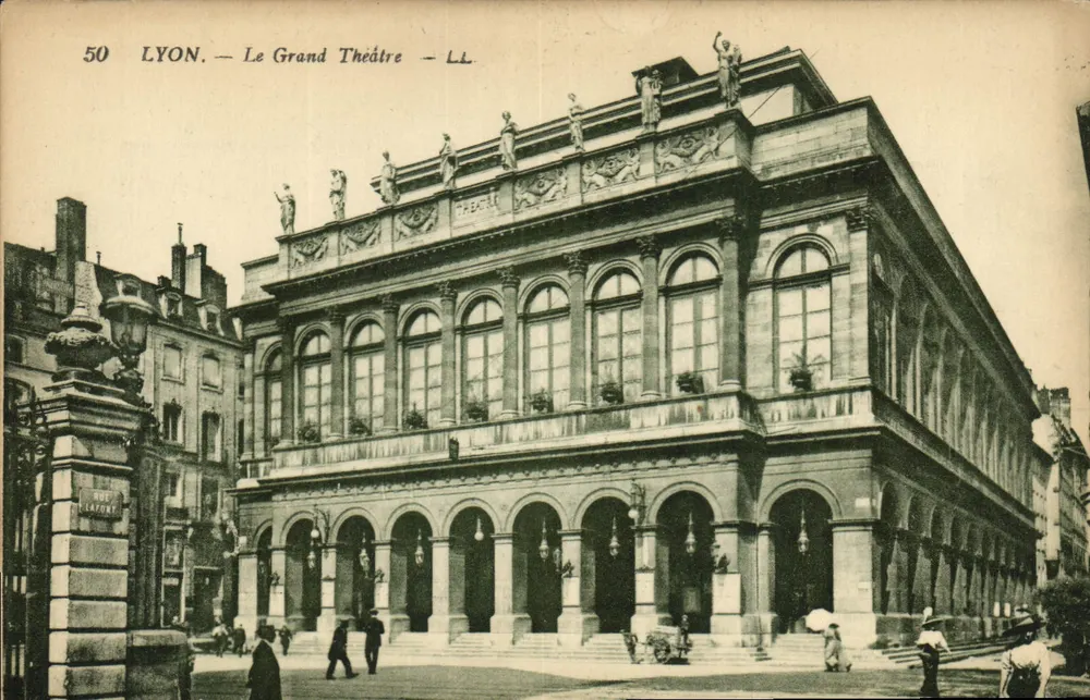 LYON. — O Grande Teatro — LL. — Editor LL, n° 50 - Frente