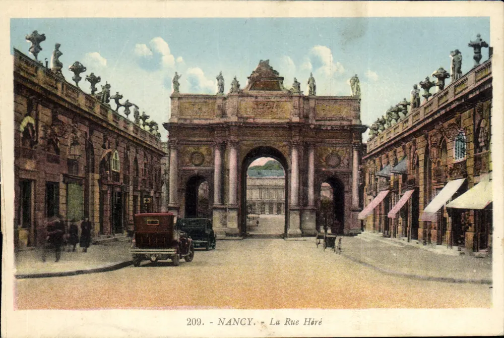 NANCY — A Rue Héré — editor anônimo, n° 209 - Frente