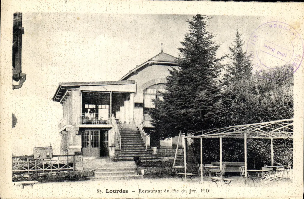 Lourdes — Restaurant du Pic du Jer P.D. - Frente