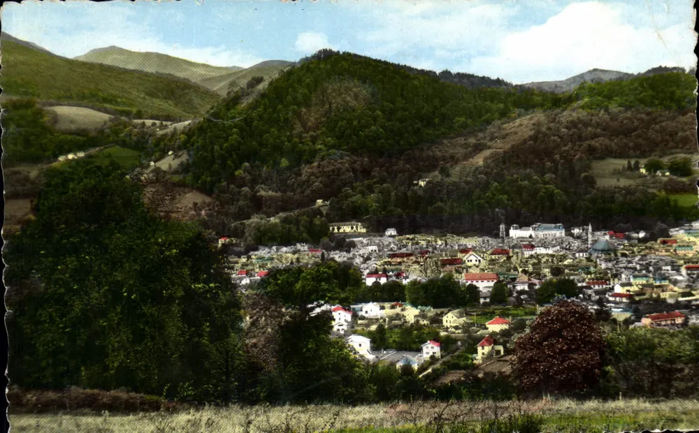 Bagnères-de-Bigorre — Vista geral — Édition Cluigany - Frente