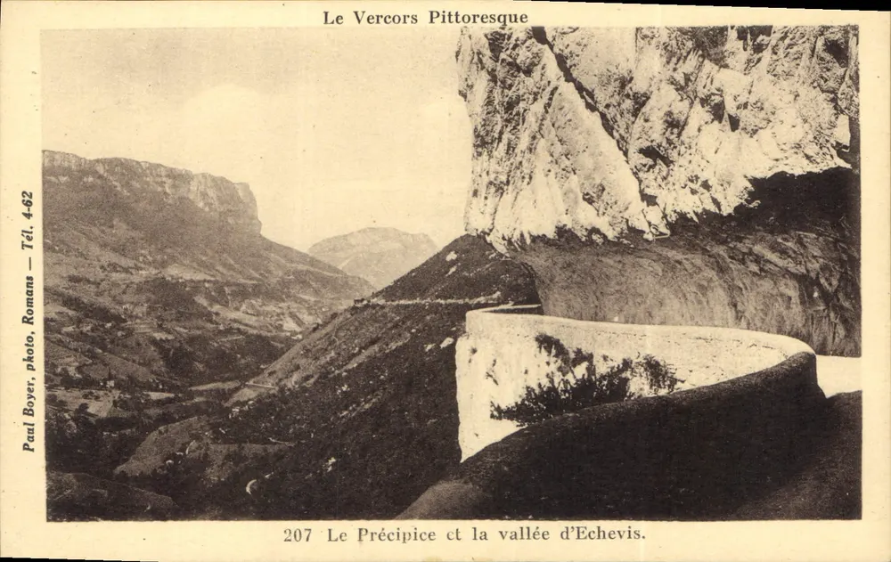 Le Vercors Pittoresque — Le Précipice et la vallée d'Echevis — Paul Boyer, Romans, n° 207 - Vorderseite