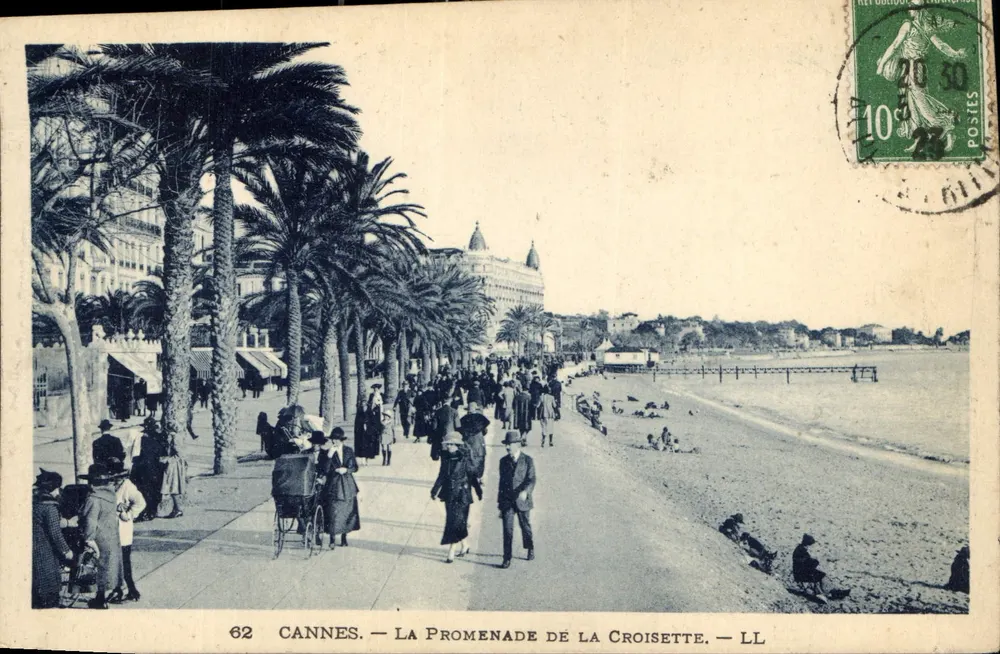 CANNES — LA PROMENADE DE LA CROISSETTE — LL - Frente