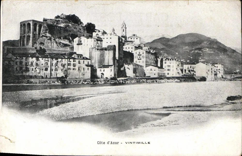 Côte d'Azur - Vintimille — vista do vilarejo à beira de um curso d'água — editor Staerck, Paris - Frente