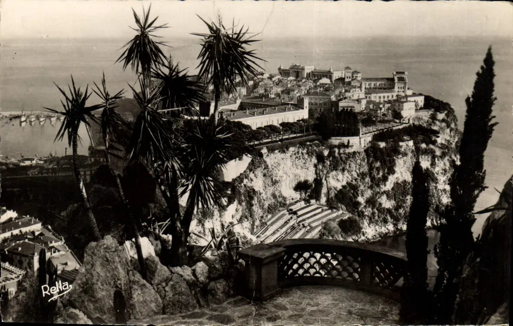 Monte-Carlo — O Rocher — Vista do Jardim Exótico — Éditions Rella - Frente
