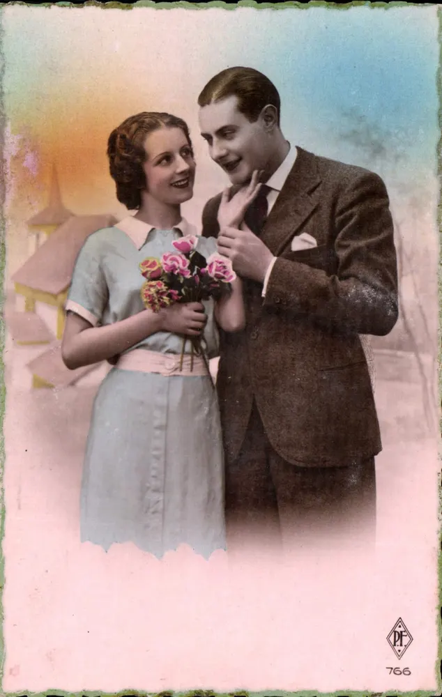 Casal jovem apaixonado — cena romântica — editor PF, n° 766 - Frente
