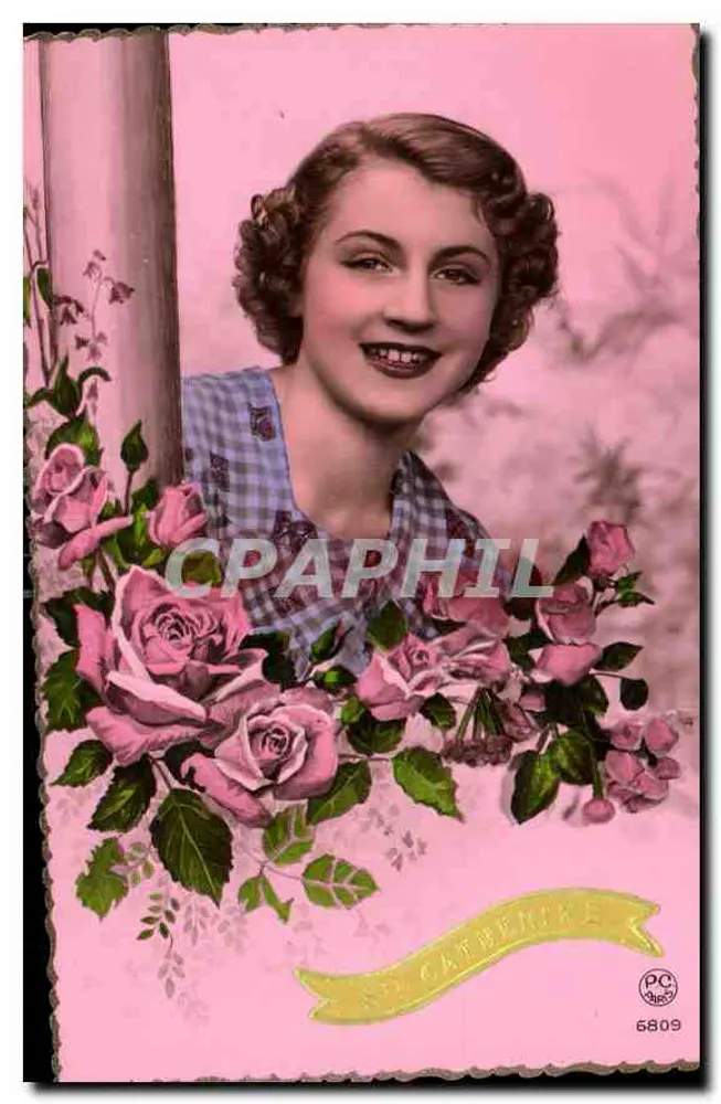 Mulher jovem sorridente — decoração de rosas — CP CATHERINE n°6809 - Frente