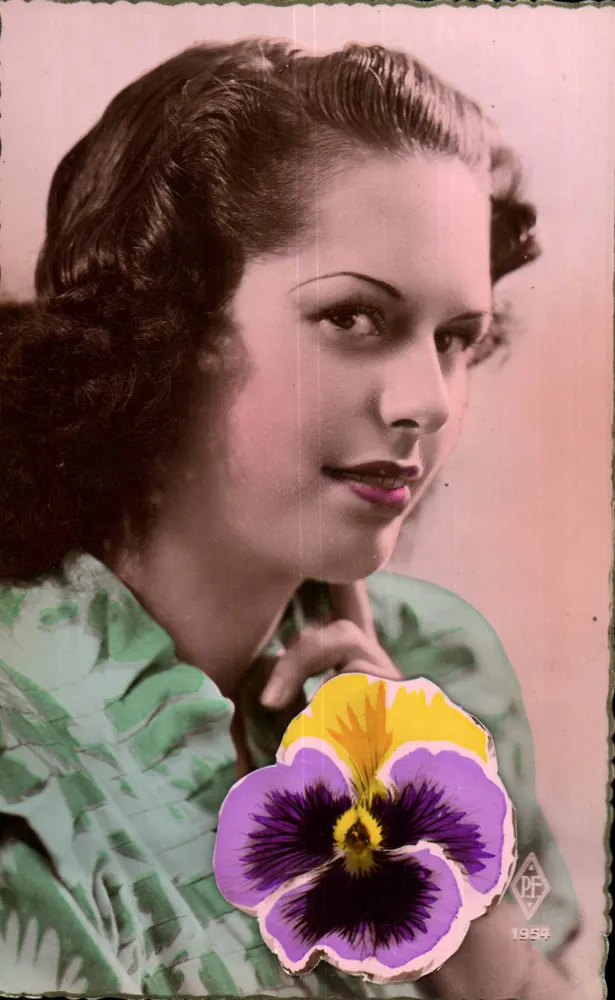 Jovem mulher — com flor de pensamento — P.F. 1954 - Frente