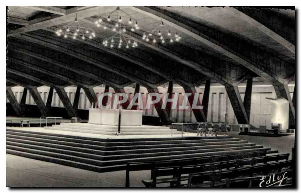 Lourdes — Die unterirdische Basilika Saint-Pie X — Édition P. Doucet, Lourdes - Vorderseite