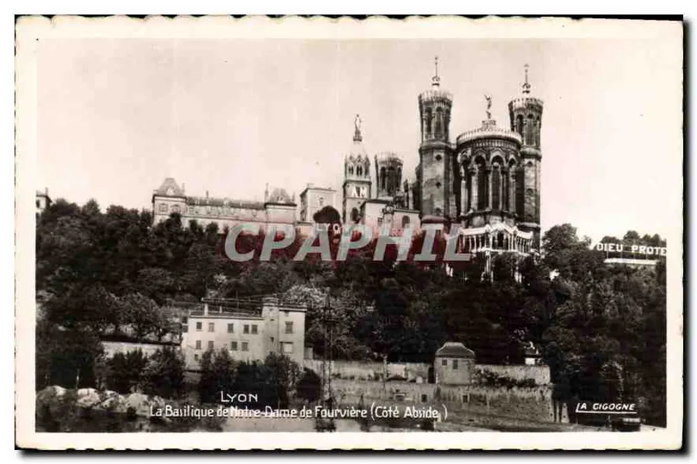 A Basílica de Nossa Senhora de Fourvière — Lado da Abside — Éditions La Cigogne, Lyon - Frente