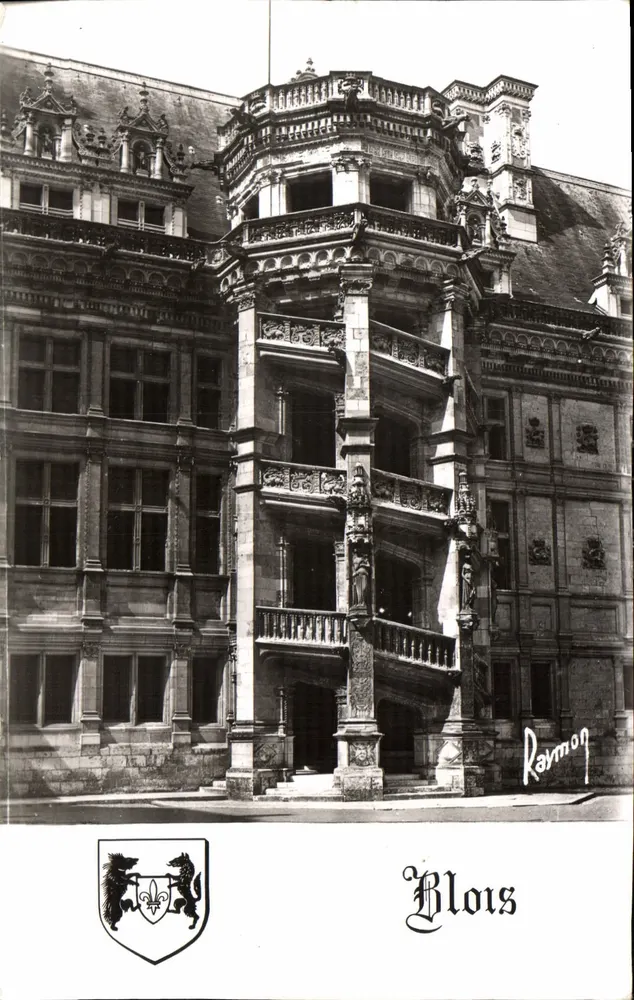 Schloss Blois — Treppenhaus François — Verlag Art Raymond, Nr. 1066 B - Vorderseite