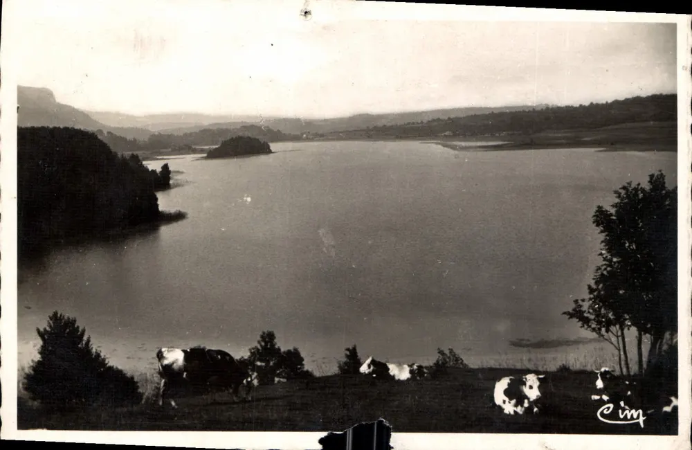 Le Frasnois (Jura) — See der Motte — Foto C. HACON - Vorderseite
