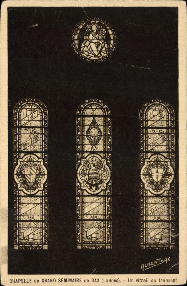 Kapelle des Granden Seminariums von Dax (Landes) — Ein Glasfenster des Querbaus — Albert Dax - Vorderseite