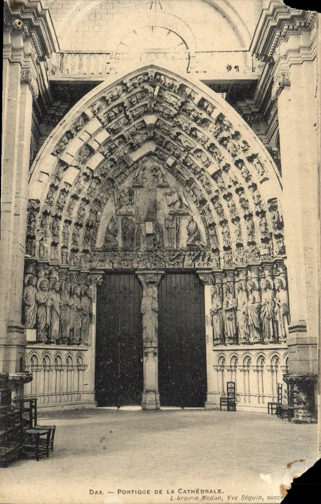 Dax — Portal da Catedral — Livraria Medan, Vve Séguin, suc. - Frente