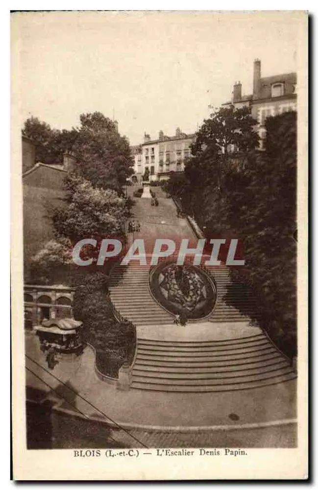 Blois (Loir-et-Cher) — A Escada Denis Papin - Frente