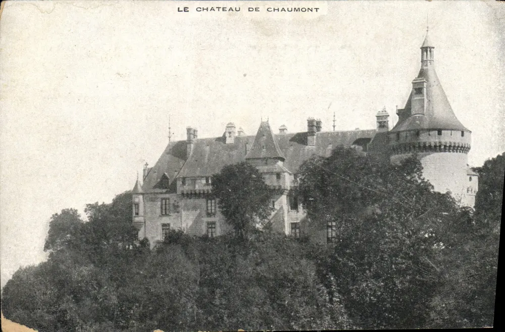 O Castelo de Chaumont — vista panorâmica — editor não identificado - Frente