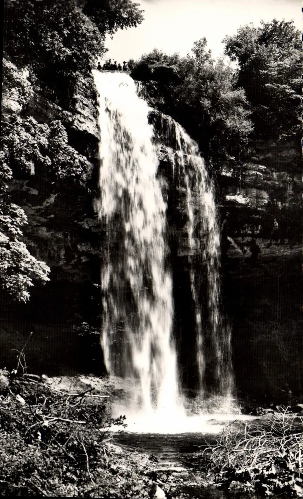 Cachoeira do Saut Girard — A Franche-Comté Pittoresque — Edição E. PROTE - Frente